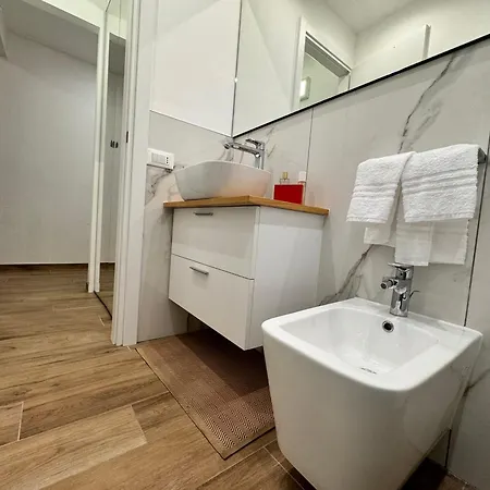 Appartamento Casa Di Meg A Vicino Ai Navigli *